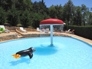 Paddling pool for children (added by manager 11 feb 2016)