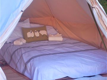 Dakota bell tent (added by manager 10 jan 2023)