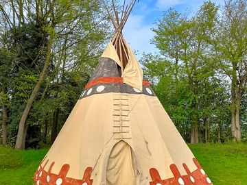 Tipi exterior (added by manager 22 jun 2021)