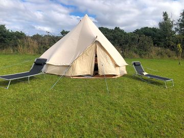 Bell tent (added by manager 24 aug 2023)