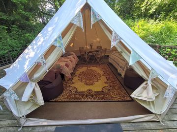 Lavender bell tent (added by manager 05 jul 2022)