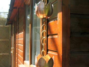 Rain water chain at the cabin (added by manager 27 feb 2019)