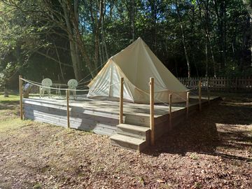 Shaded bell tent (added by manager 20 feb 2024)