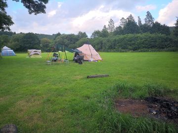 Camping field but river (added by kellymartin 02 aug 2021)