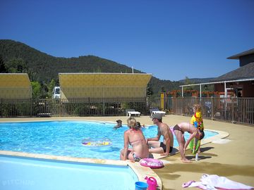 Outdoor pool (added by manager 23 feb 2017)