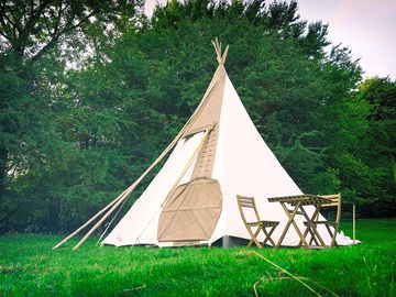 Tipi exterior (added by manager 10 apr 2021)