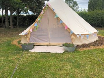 Bell tent experience (added by visitor 04 jul 2022)