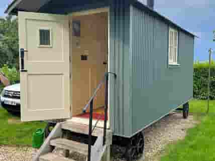 Shepherds hut was well equipped, also had its own toilet!