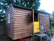 The beautiful shepherd’s hut of “To rest a while” (added by visitor 06 Jul 2021)
