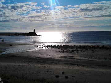 Nearby Port Logan as the sun was setting. (added by manager 17 Aug 2012)