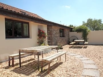 Holiday Cottages (added by manager 02 Sep 2010)