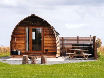 Pod with private hot tub,fire pit and seating area