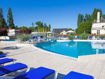 Swimming pool (added by manager 04 Mar 2016)