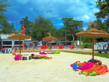 Héliomonde beach (added by manager 29 Aug 2018)