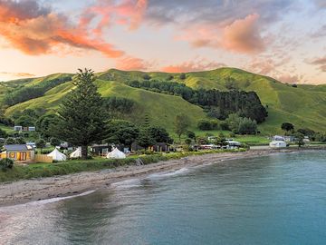 Oceanfront accommodation in Gisborne (added by manager 04 Aug 2023)