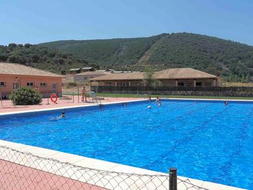 Swimming pool open in high season (added by manager 15 Jan 2024)