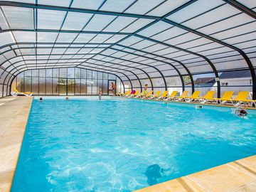 Large swimming pool (added by manager 26 Nov 2015)