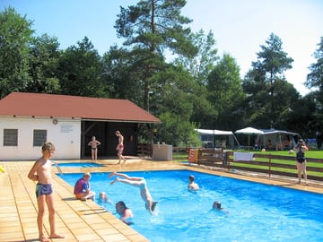Swimming pool (added by manager 05 Apr 2018)
