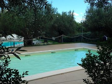 The small swimming pool (added by manager 06 Jul 2016)