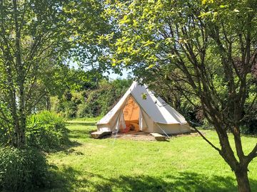 Large bell tent