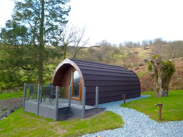 Camping pod with views of the countryside