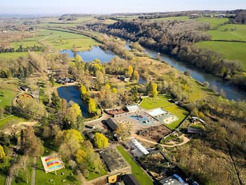 Beale Park from the air (added by manager 14 Jul 2021)