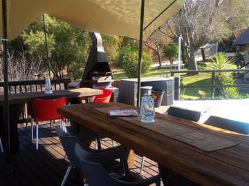 Braai pool deck area (added by manager 06 Aug 2018)