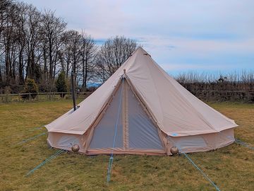 The bell tent (added by manager 01 May 2022)