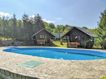Cottage by the pool