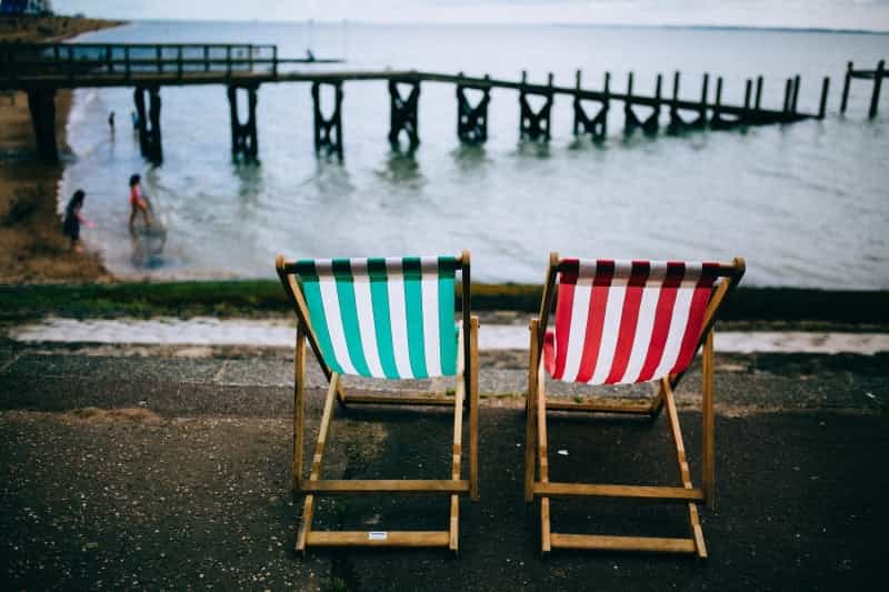 Pull up a deck chair for fish and chips with a sea view at Southend (Phil Hearing on Unsplash)