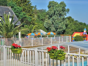 Reception, pool and terrace