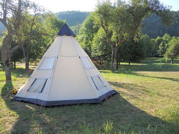 Tipi exterior (added by manager 18 jan 2023)