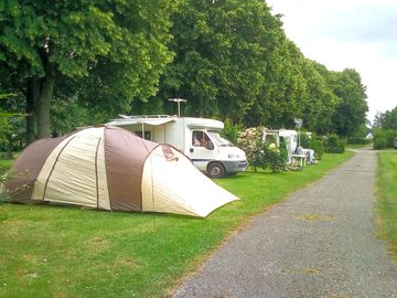 Pitches with trees for shade