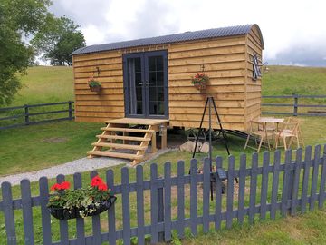 Shepherd's hut (added by manager 14 jan 2023)