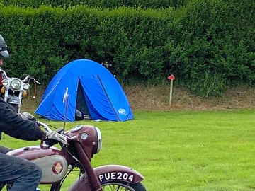 Sheltered electric pitching upper field