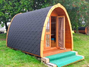 Cosy camping pod