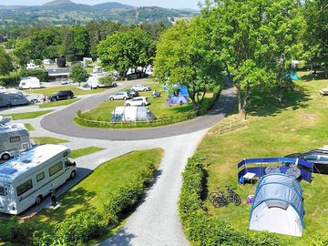 Touring pitches (left) & tent pitches (right) (added by manager 22 jun 2023)