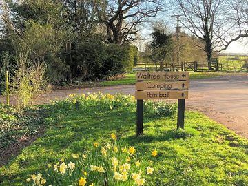 Signposts to help you get around