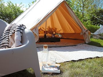 The bell tent (added by manager 20 may 2022)