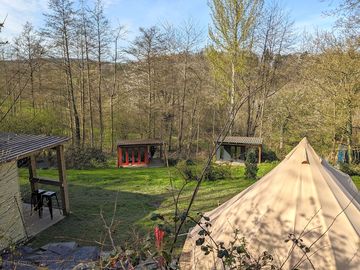 Stay wild retreats and glamping