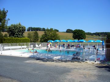 Outdoor swimming pool
