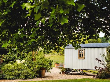 Shepherd's hut