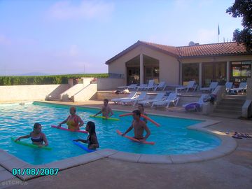 Swimming pool (added by manager 02 feb 2017)