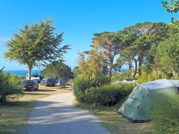 Petit camping familial en pleine nature