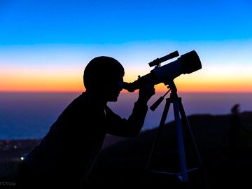 Join the star gazers this autumn.