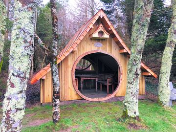 Quirky woodland shelter