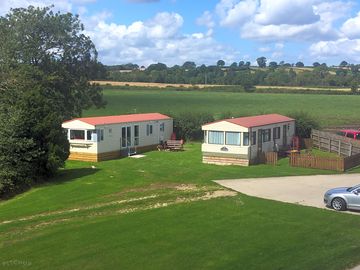Two holiday homes with amazing views to hire. (added by manager 21 dec 2023)