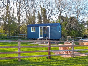 Shepherd's hut