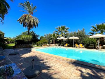 Outdoor swimming pool