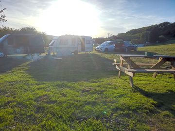 Pitches with picnic benches (added by manager 09 aug 2020)